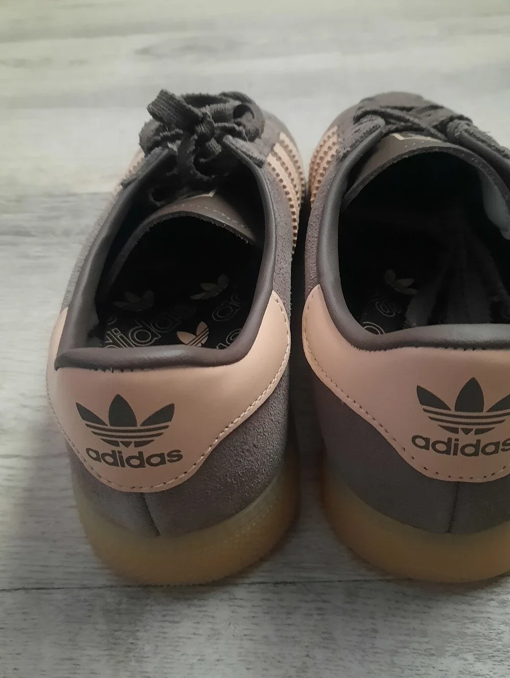 Adidas Muenchen suede Shoes